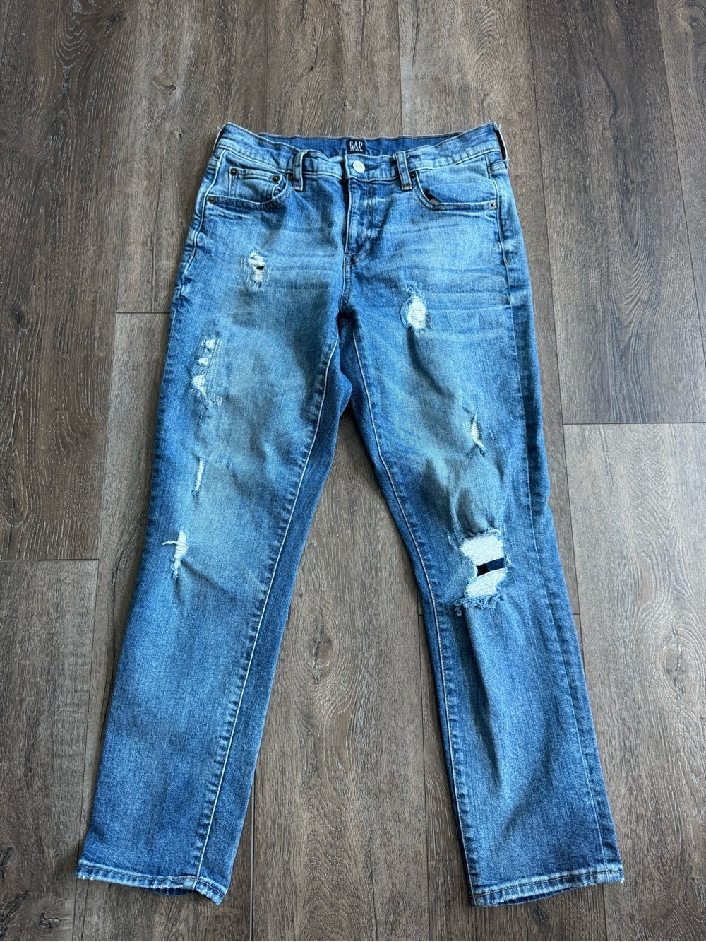 GAP Women’s Distressed Blue Jeans Best Girlfriend Size 26